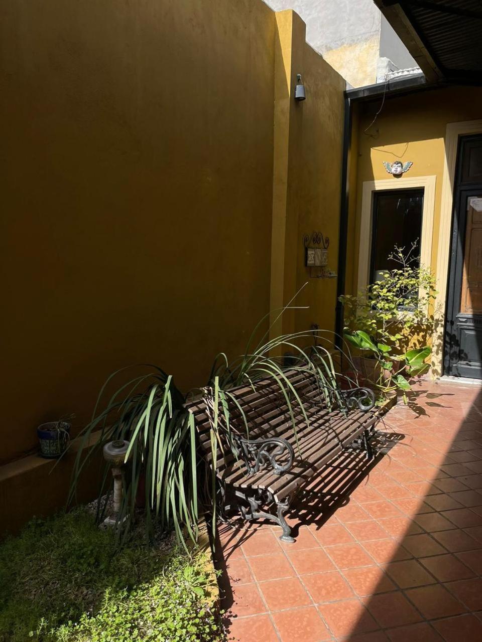 La Casona De Blanca Bed & Breakfast Balcarce Eksteriør bilde